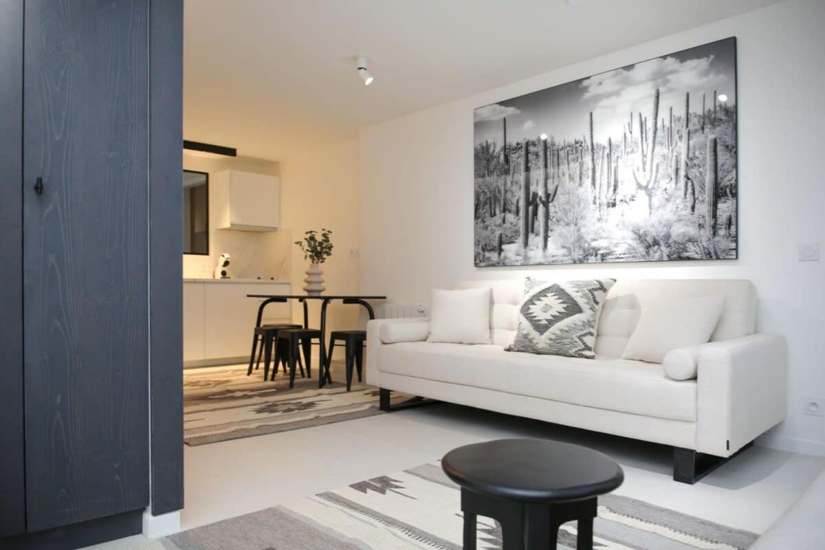 Logement Ideal En Famille - Porte Du Marais - 6P - Flat-Guest Parijs Buitenkant foto